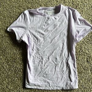 NWOT fits everybody t shirt